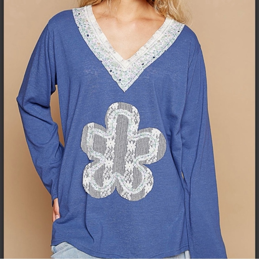 NEW - POL Blue V-Neck Long Sleeve Women's Top with Floral Patchwork Detail